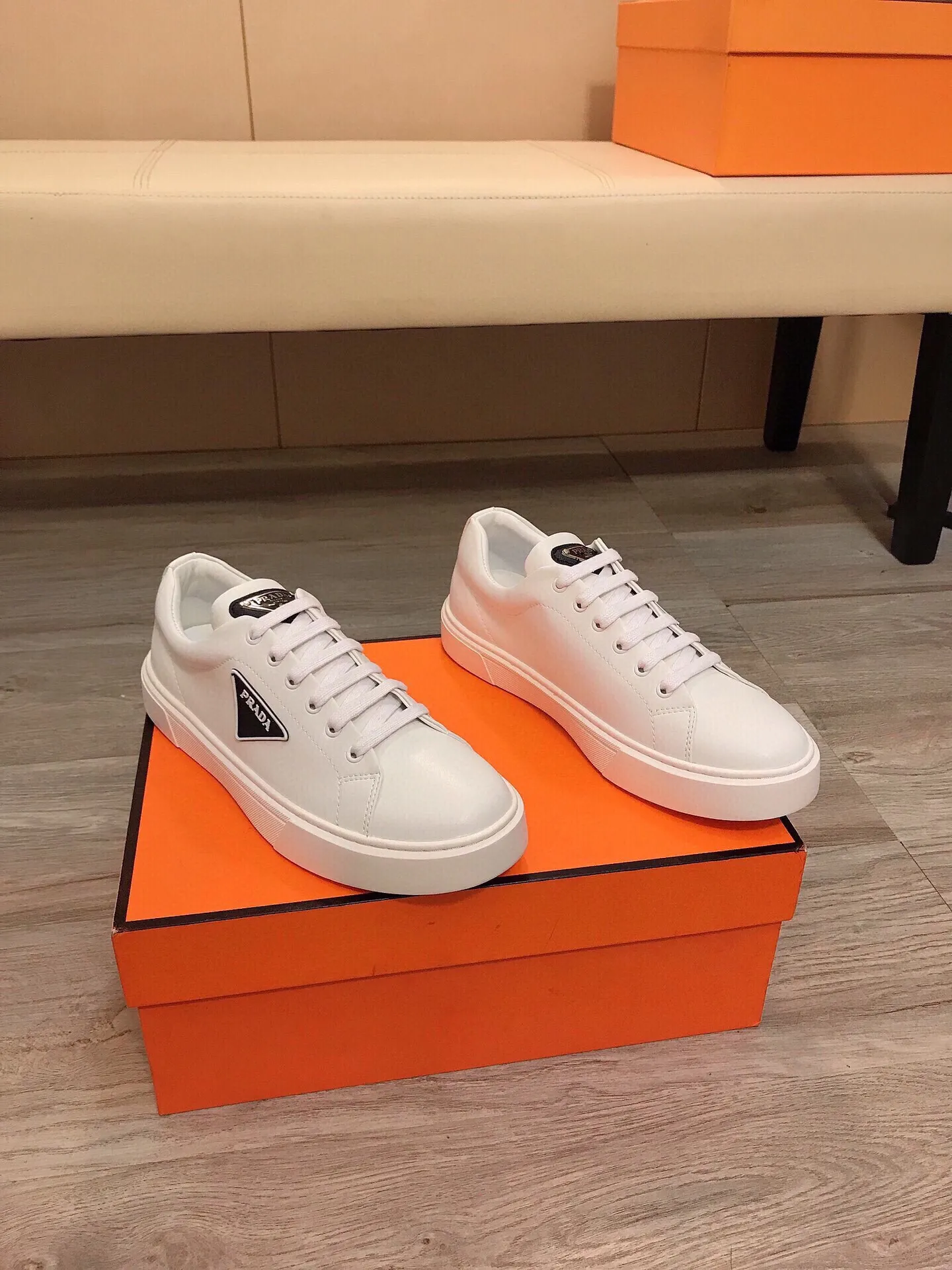 Ex-factory price 360🔥🆕Prada [Prada] latest casual and fashionable men's shoes👟hot style💥simple and elegant style, exclusive for trendy men. Unique latest brand elements👑, fashionable and generous, original imported cowhide fabric, genuine leather lining, super comfortable and wear-resistant outsole, classic model taken in kind, size: 38-44